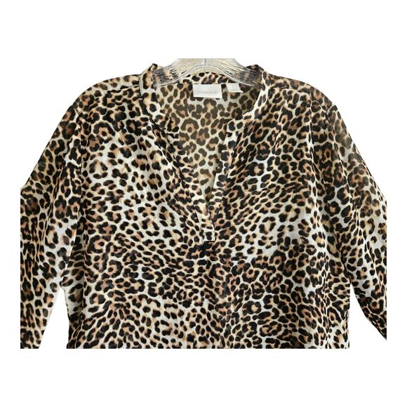 CHICO'S 1 Women 8 10 Tunic Top Leopard Semi Sheer Asymmetrical Hem Roll Tab 40" - Picture 2 of 8